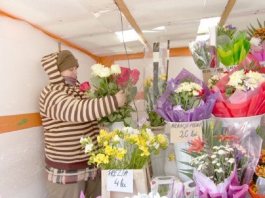 Protestul camionagiilor lasă piaţa din Europa fără flori de Sf. Valentin